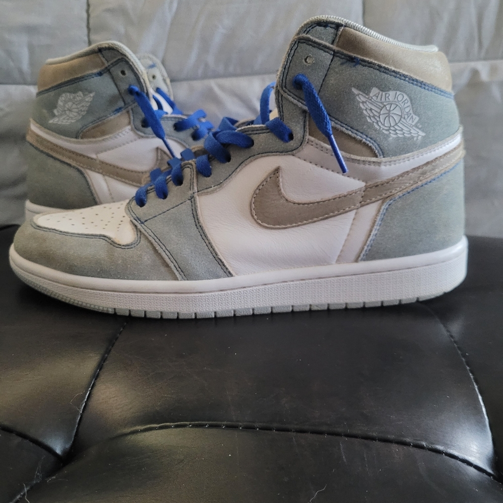 Nike Air Jordan 1 High Basketball